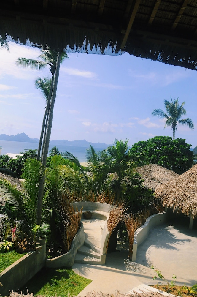 happiness boutique resort el nido