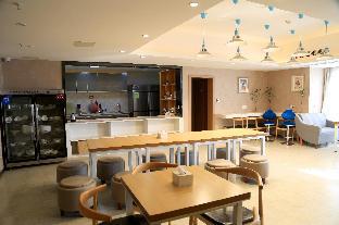 7 days premiuma neijiang wanda plaza