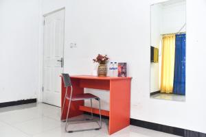 reddoorz near sultan hasanuddin airport 2
