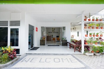 reddoorz near mataram university