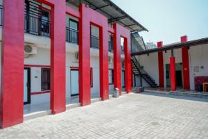 reddoorz syariah near alun alun tegal
