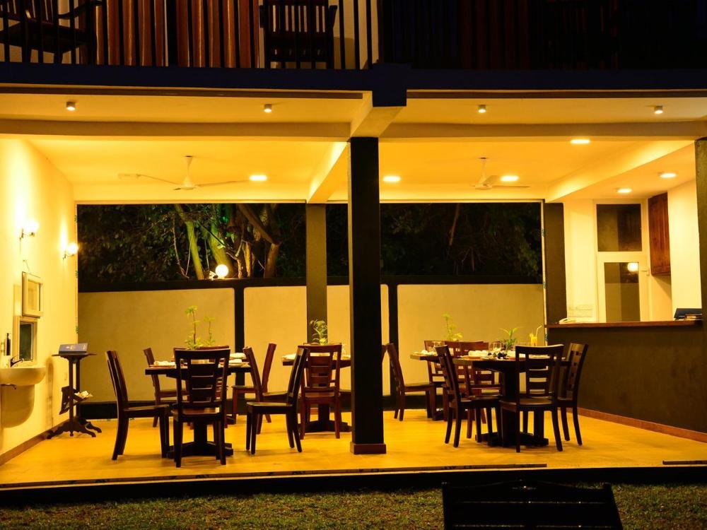 joes resort unawatuna