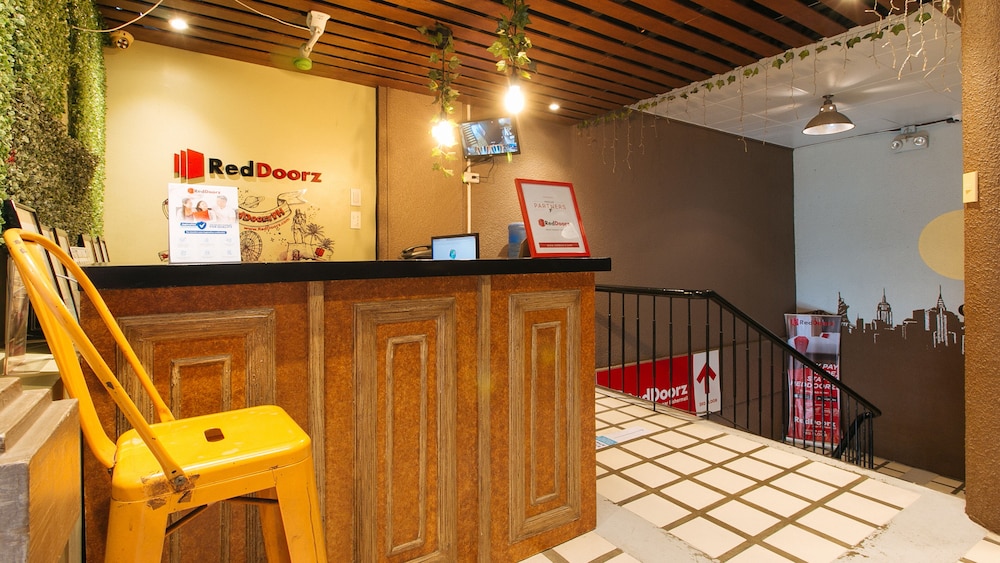 reddoorz near fishermall quezon city