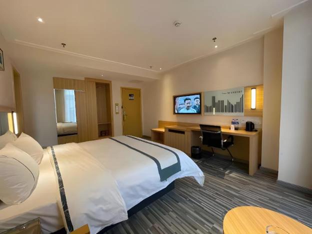 city comfort inn deyang shifang yonghu park