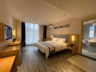 city comfort inn deyang shifang yonghu park