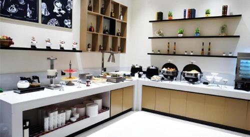 city comfort inn meishan wanda plaza