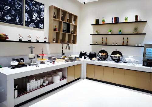 city comfort inn meishan wanda plaza