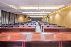 city comfort inn laibin xincheng county