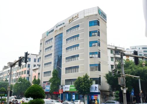 city inn yulin youth square