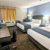 the crestwood hotel