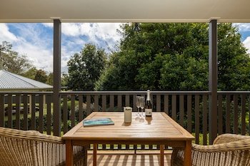camelot boutique accommodations
