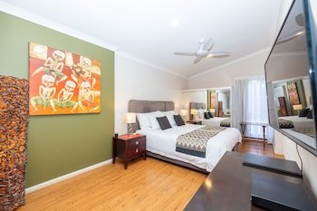camelot boutique accommodations