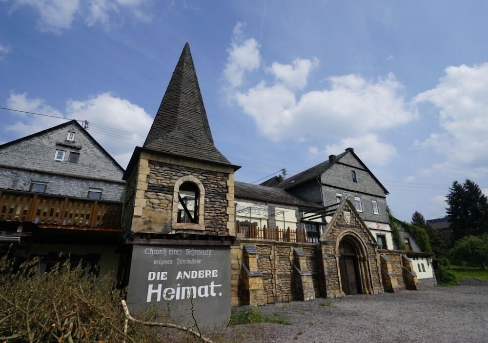 hotel restaurant gemunden