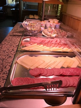 hotel restaurant gemunden