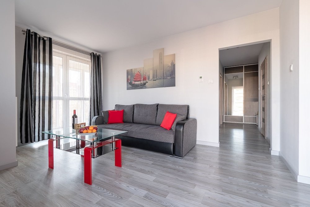 Apartment Metropolia Typu Deluxe Airport,291 Aleja Krakowska,0 star