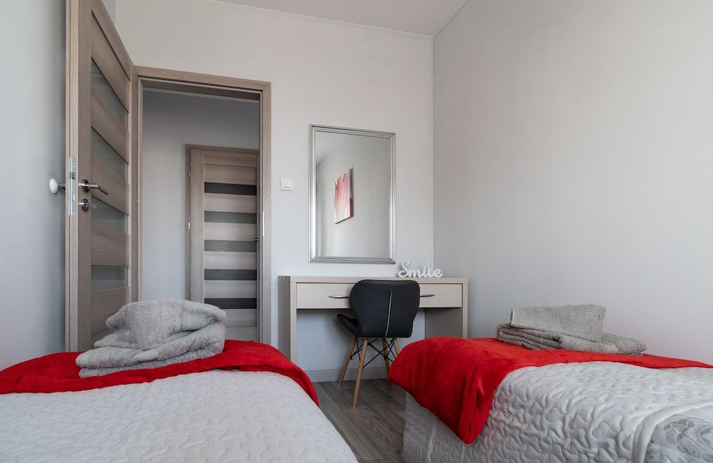 Apartment Metropolia Typu Deluxe Airport,291 Aleja Krakowska,0 star