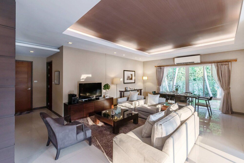 anb poolvilla grand modern 3br jomtien