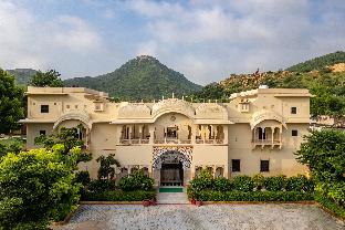 dhula garh a heritage hotel