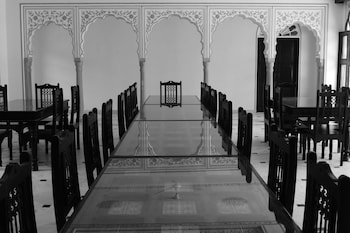 dhula garh a heritage hotel