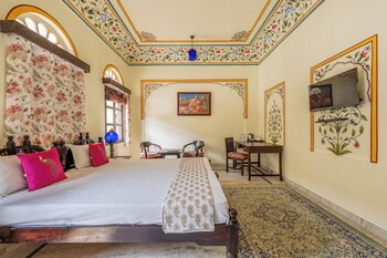 dhula garh a heritage hotel
