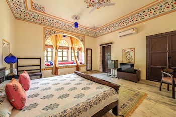 dhula garh a heritage hotel