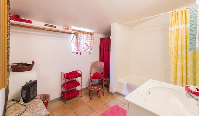 crown king cabins suites and bunkhouse