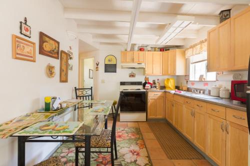 crown king cabins suites and bunkhouse