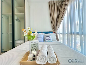 sks pavillion suites uha