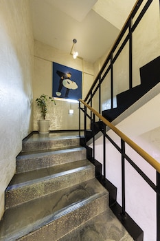 kan stay gallery