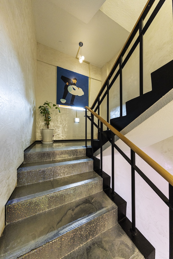 kan stay gallery