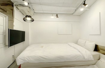 kan stay gallery
