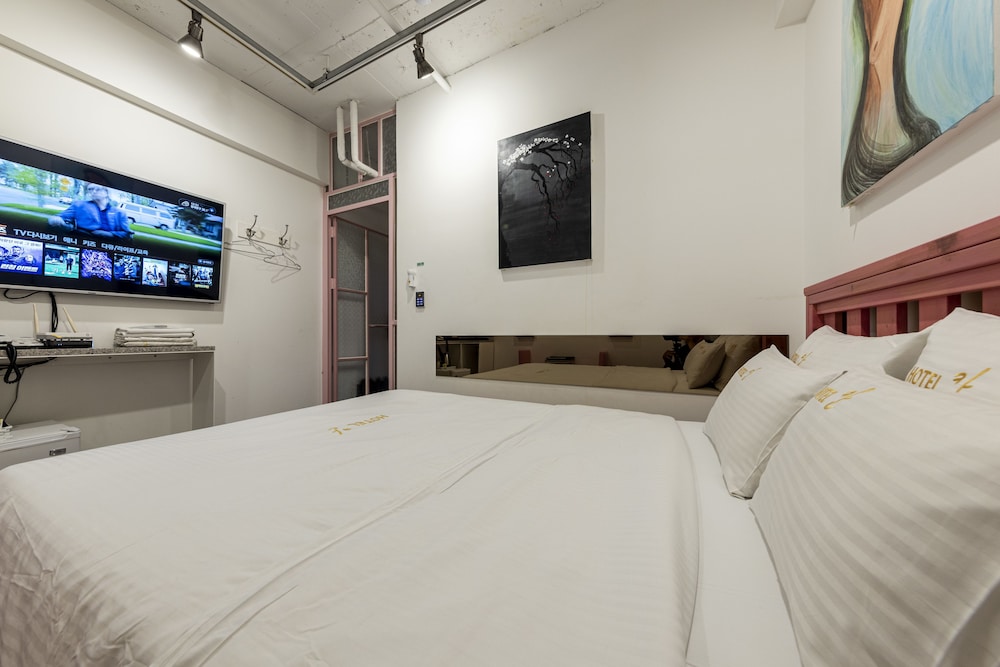 kan stay gallery