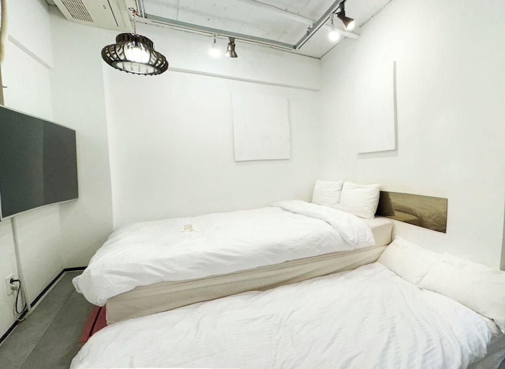 kan stay gallery