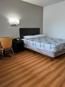 Motel 6 Longview, Tx,Texas>>Longview,2 star