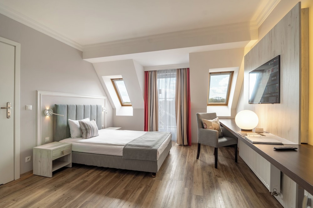 hotel and spa trzy wyspy