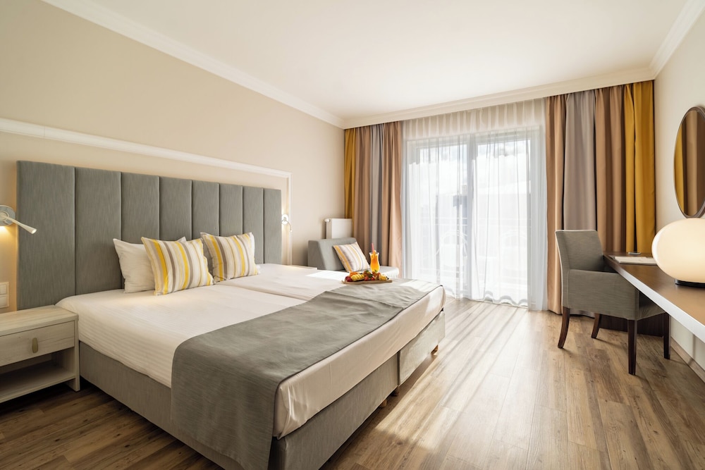 hotel and spa trzy wyspy