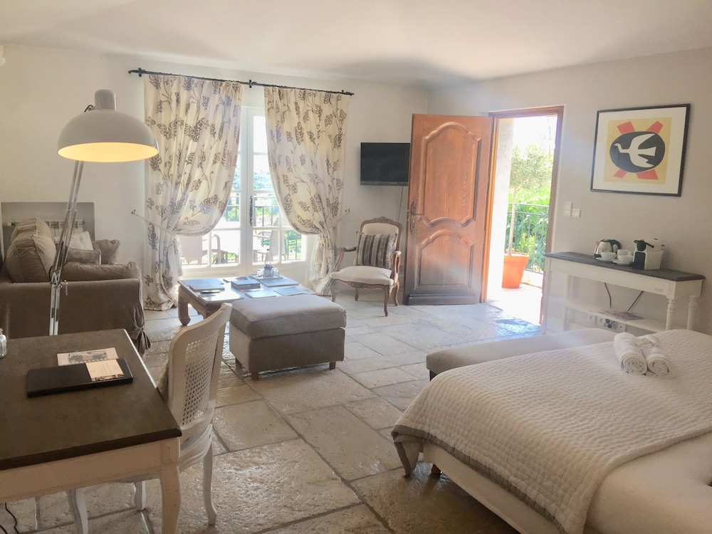 hotel alain llorca