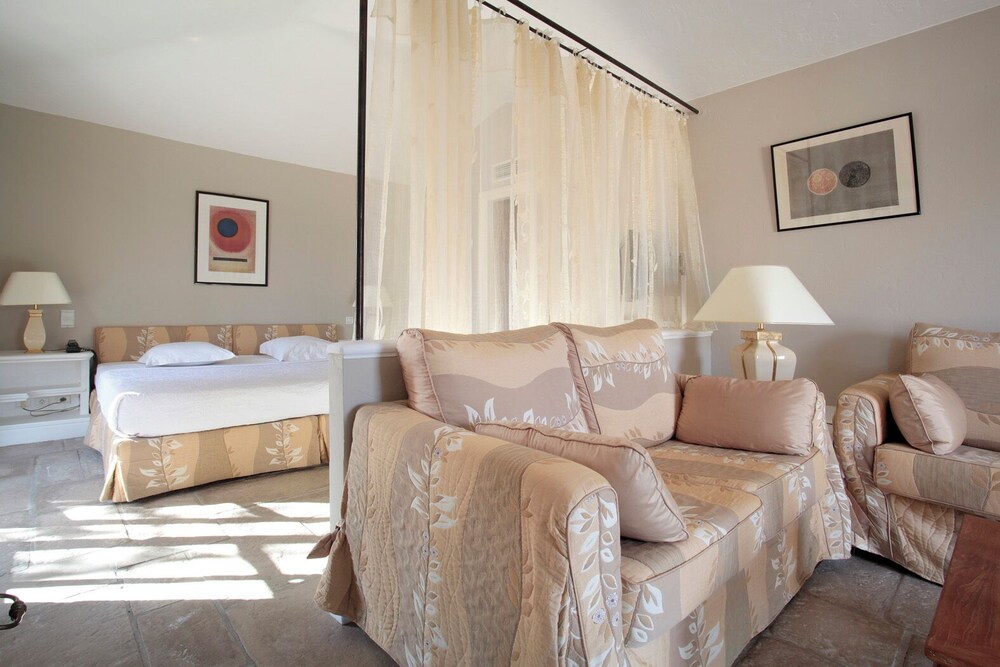 hotel alain llorca