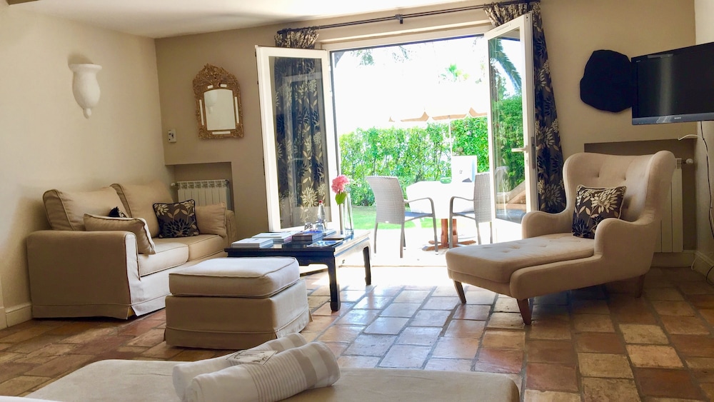 hotel alain llorca