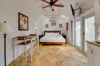 southern palms by brightwild