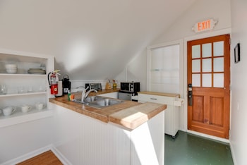 southern palms by brightwild