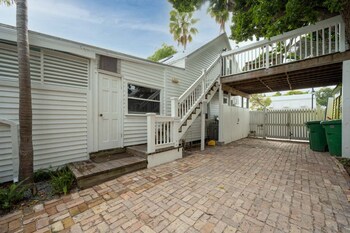 southern palms by brightwild