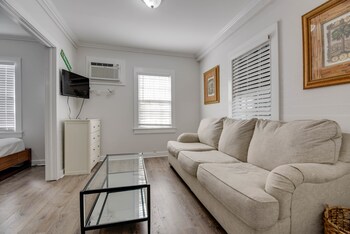 southern palms by brightwild