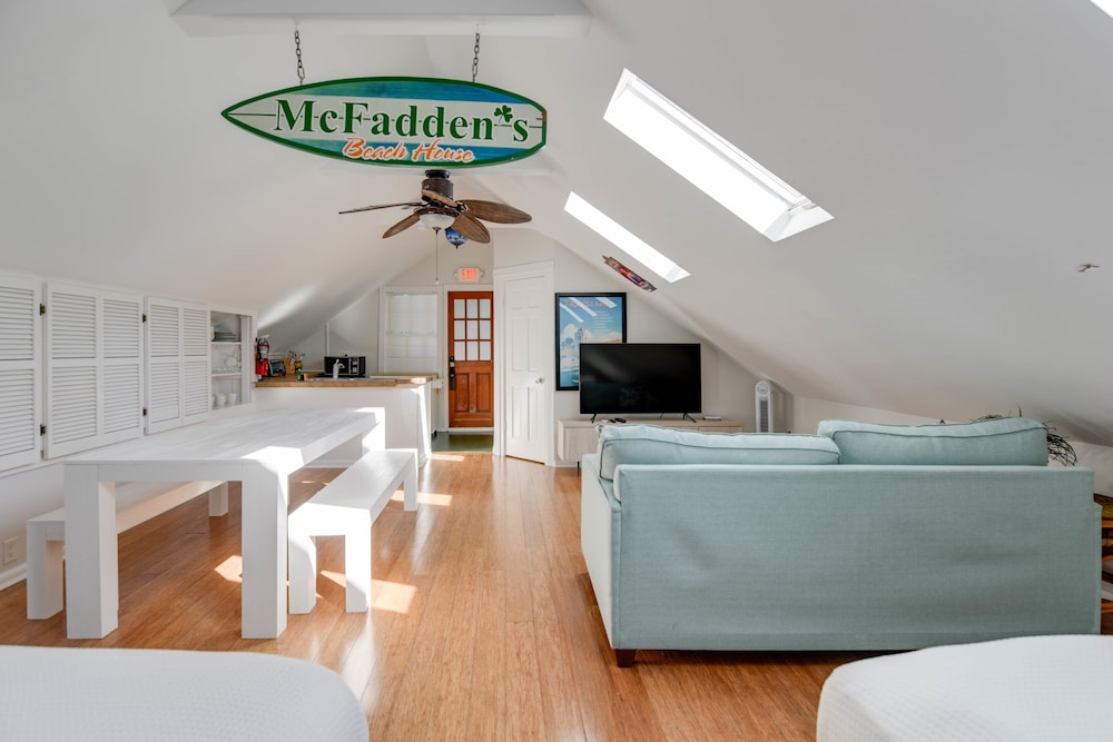 southern palms by brightwild