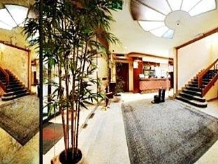 Hotel Estense,Castelvetro Di Modena>>Bologna,3 star