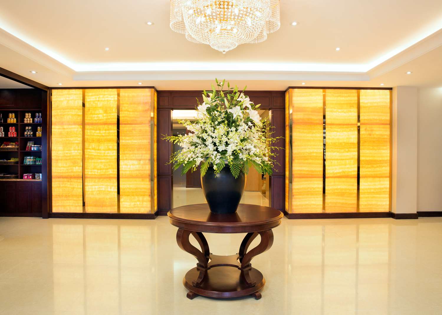 hilton garden inn hanoi