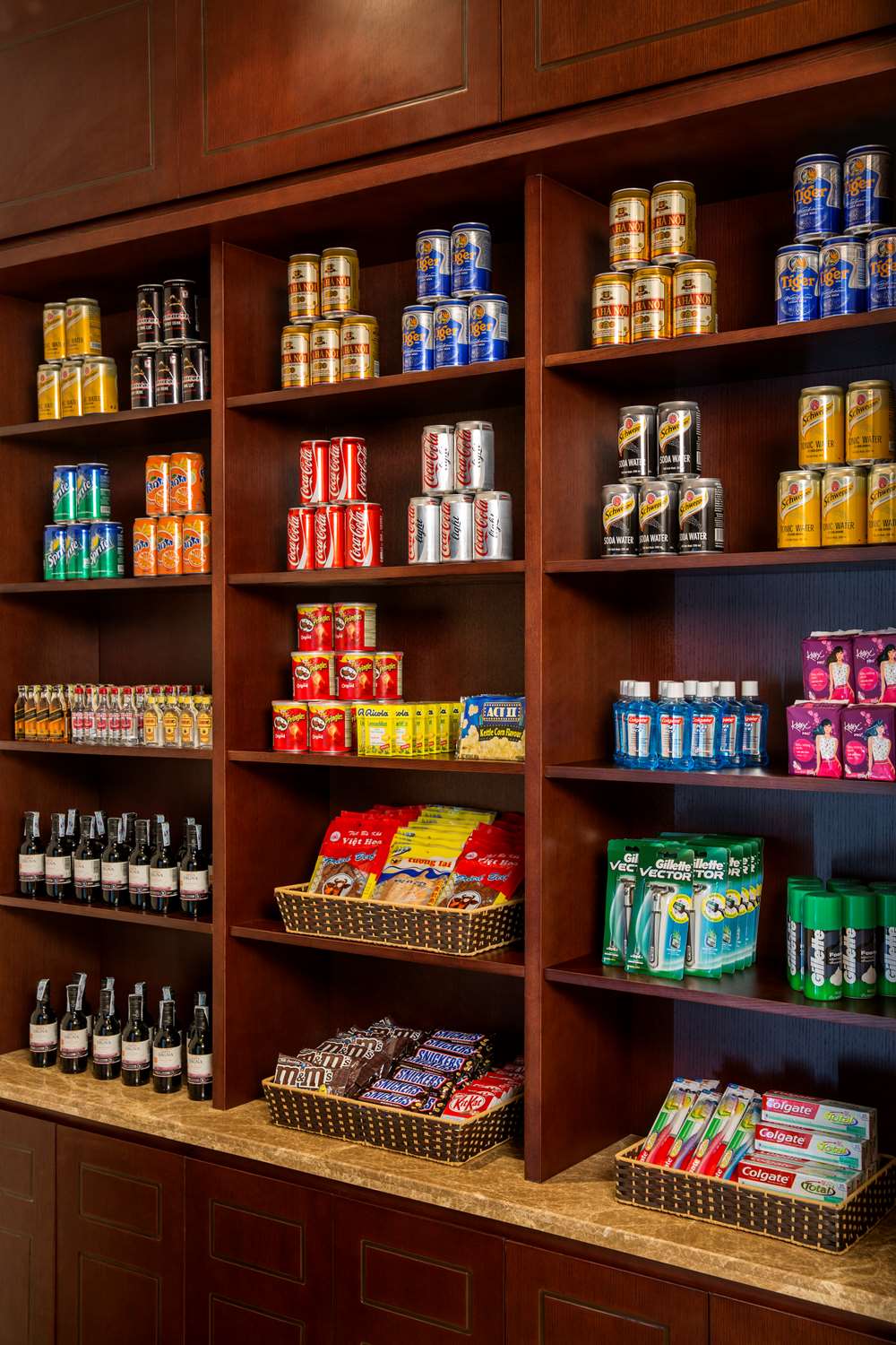 hilton garden inn hanoi