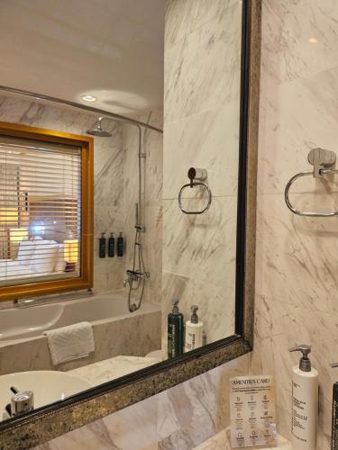 hilton garden inn hanoi