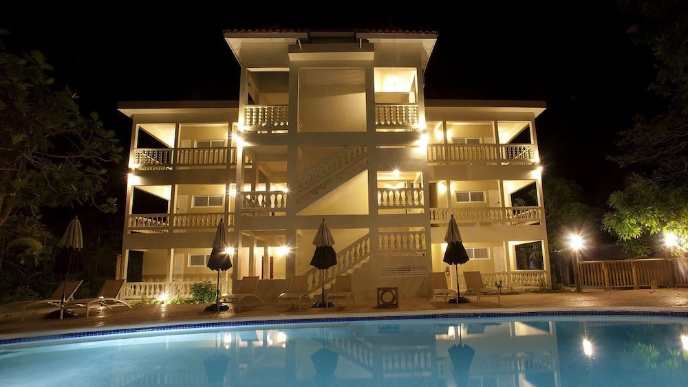 Sandy Haven Resort,Negril>>Jamaica,4 star