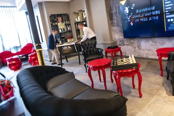 hotel arok